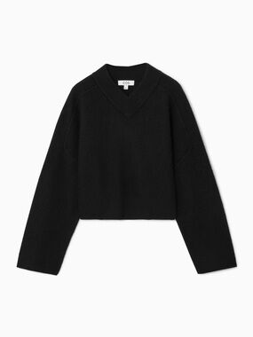 COS Cropped V-Neck Wool Jumper